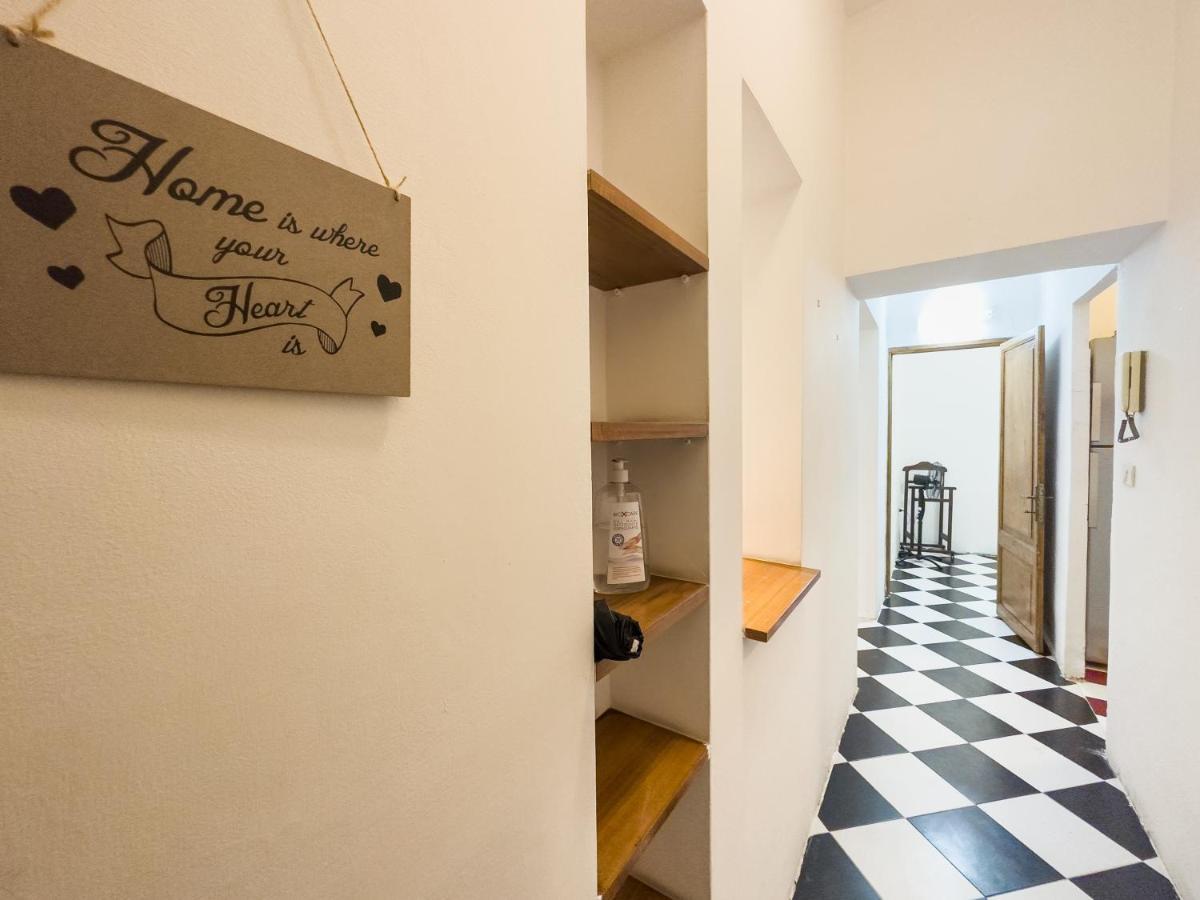 Domus Sant'Elena 2 Apartment Roma Exterior foto