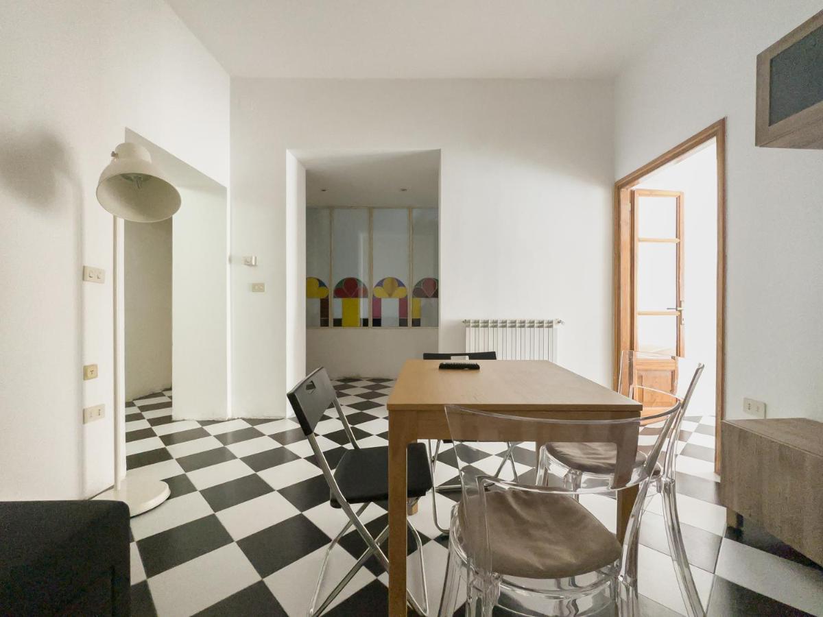Domus Sant'Elena 2 Apartment Roma Exterior foto